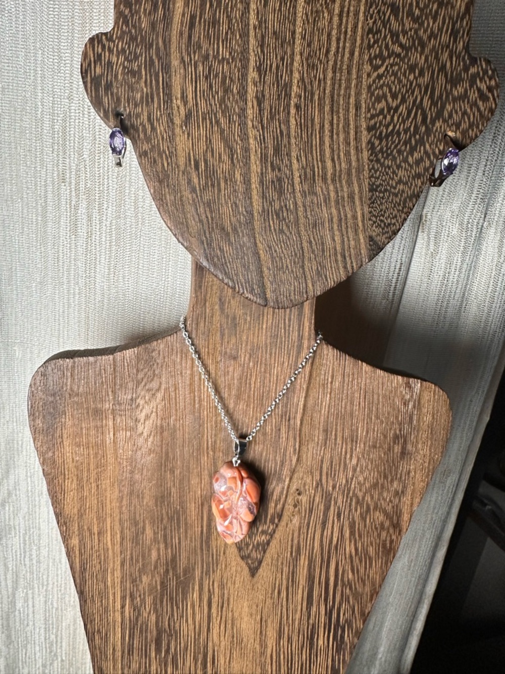 Dark Pink/Salmon Pink “Cotton Candy” Agate Pendant on Silver Plated Chain - Picture 2 of 13